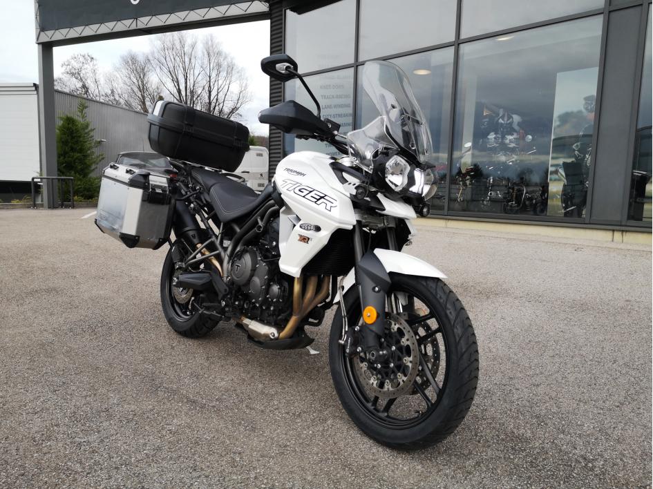 TRIUMPH TIGER 800 XRX