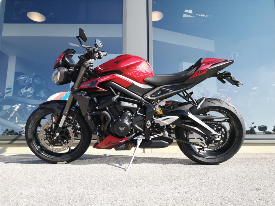 TRIUMPH STREET TRIPLE 765 RS