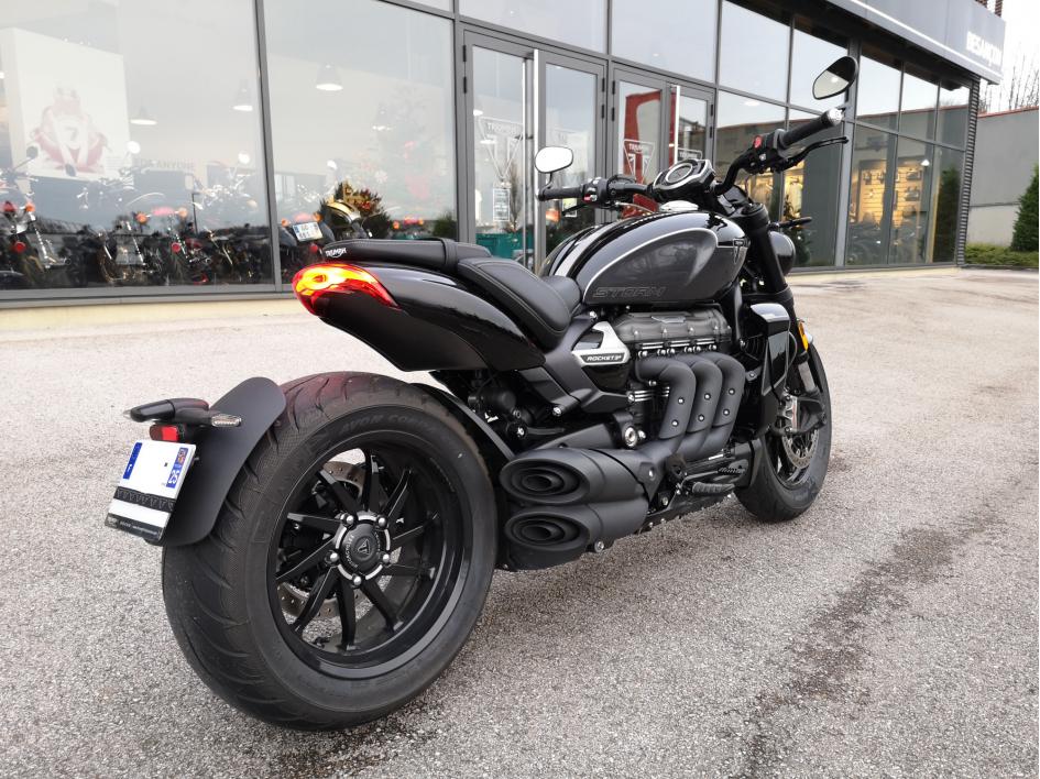 TRIUMPH ROCKET 3 R STORM