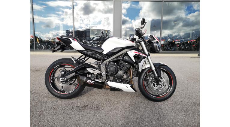 TRIUMPH STREET TRIPLE 660 S A2