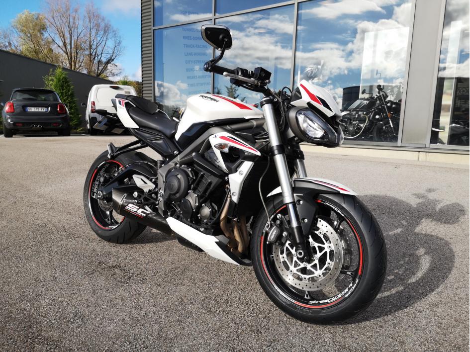 TRIUMPH STREET TRIPLE 660 S A2