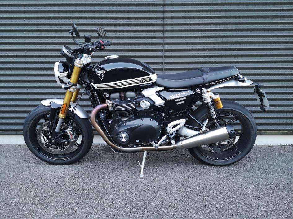 TRIUMPH SPEED TWIN 1200 RS