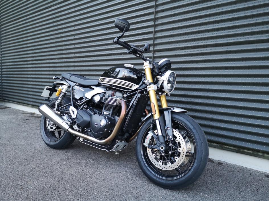 TRIUMPH SPEED TWIN 1200 RS