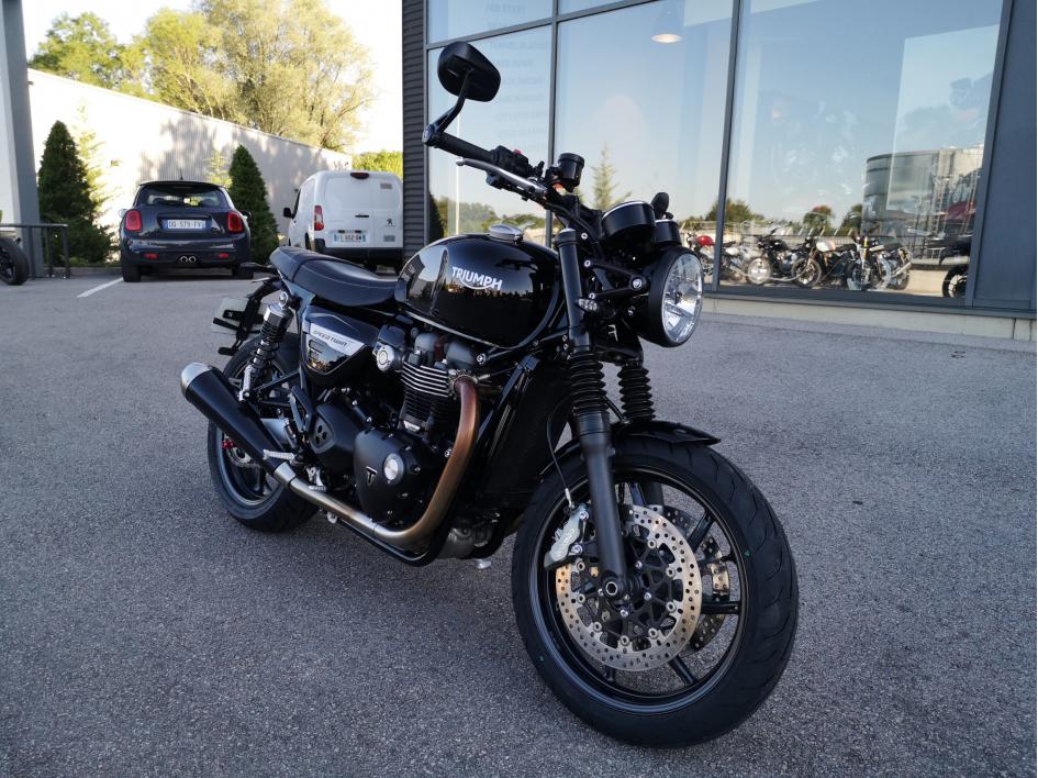 TRIUMPH SPEED TWIN 1200