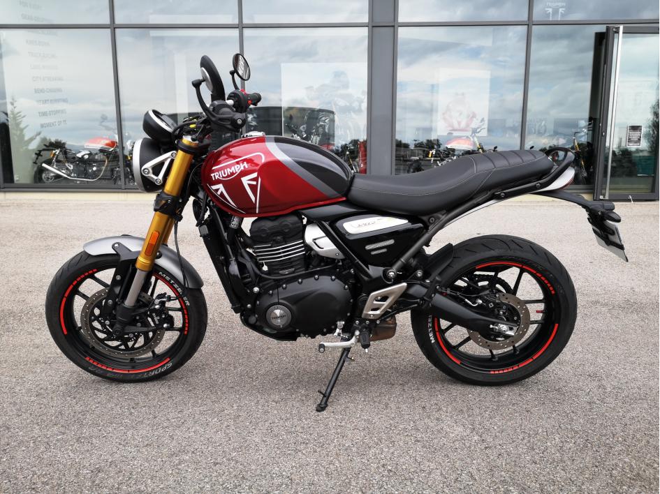 TRIUMPH SPEED 400