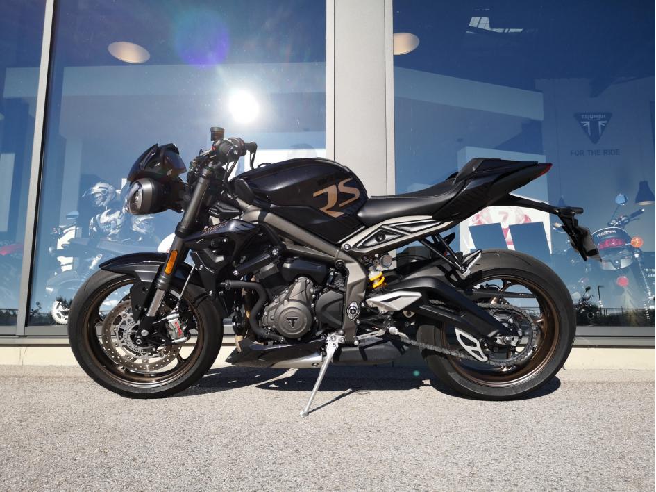 TRIUMPH STREET TRIPLE 765 RS