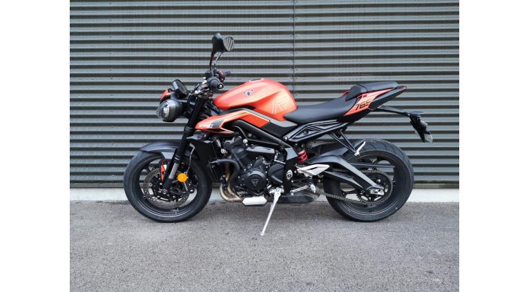 TRIUMPH STREET TRIPLE 765 R A2