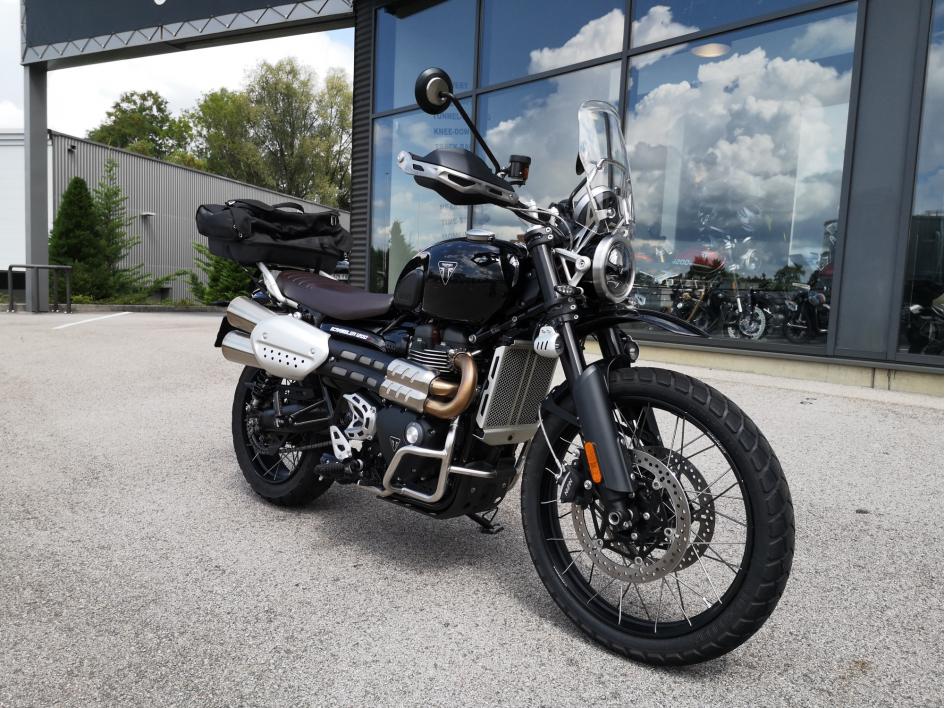 TRIUMPH SCRAMBLER 1200