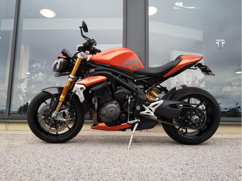 TRIUMPH SPEED TRIPLE 1200 RS