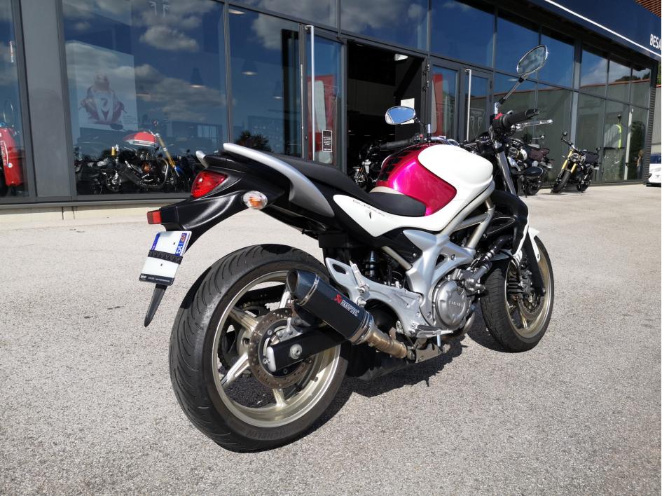 SUZUKI GLADIUS 650