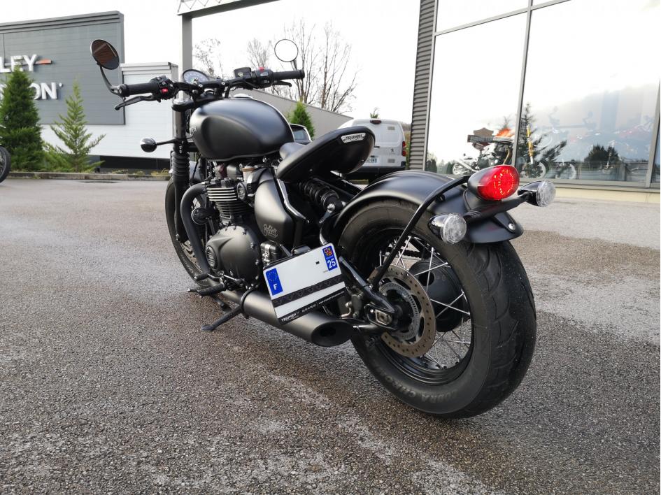 TRIUMPH Bonneville Bobber 1200