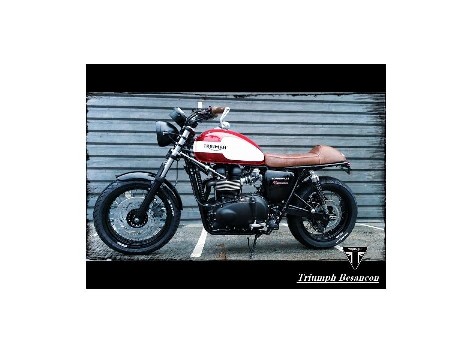 BONNEVILLE sur la base d'une Bonneville Newchurch
