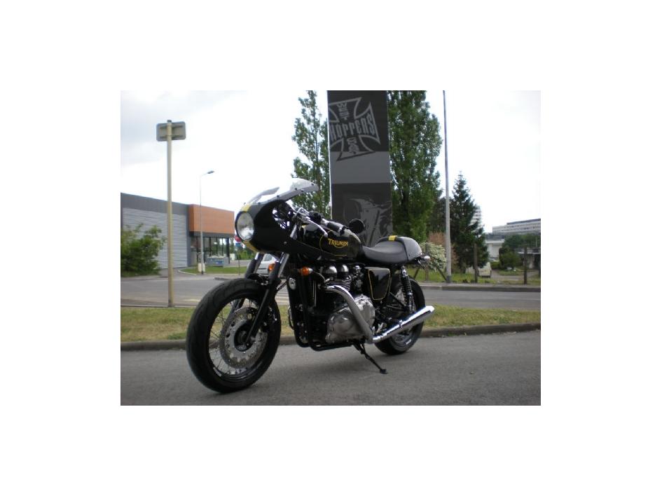 Thruxton 1