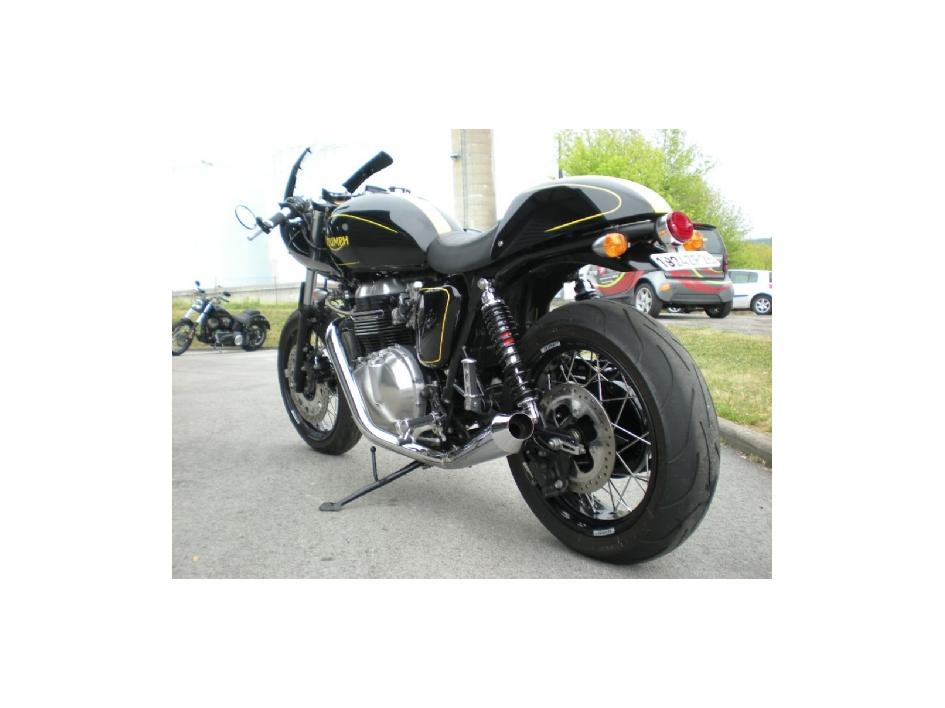 Thruxton 1