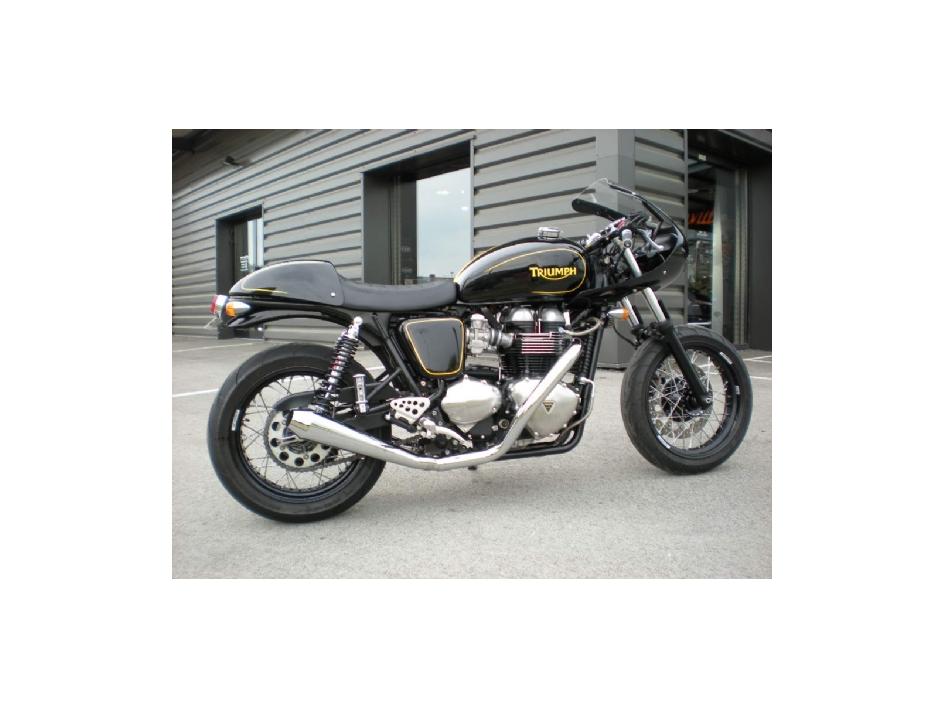 Thruxton 1